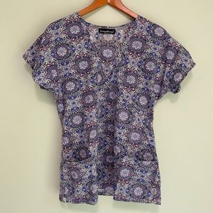 Los Angeles Rose Scrub Top - Sz M